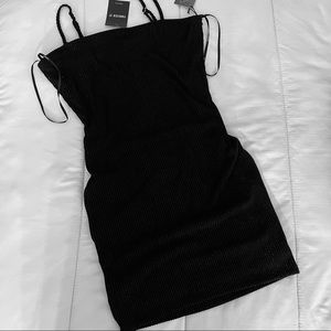 FOREVER 21 Black Dress